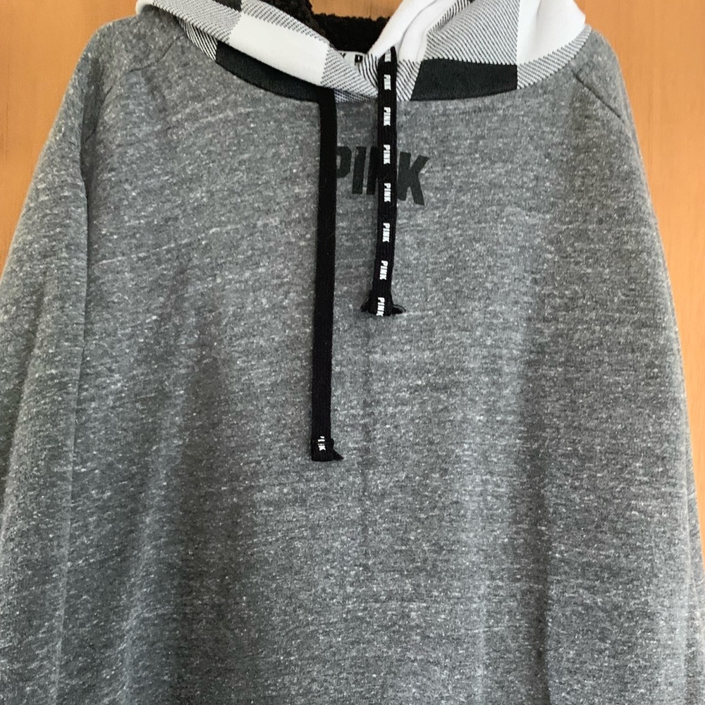 VS Pink Sherpa lined hoodie
